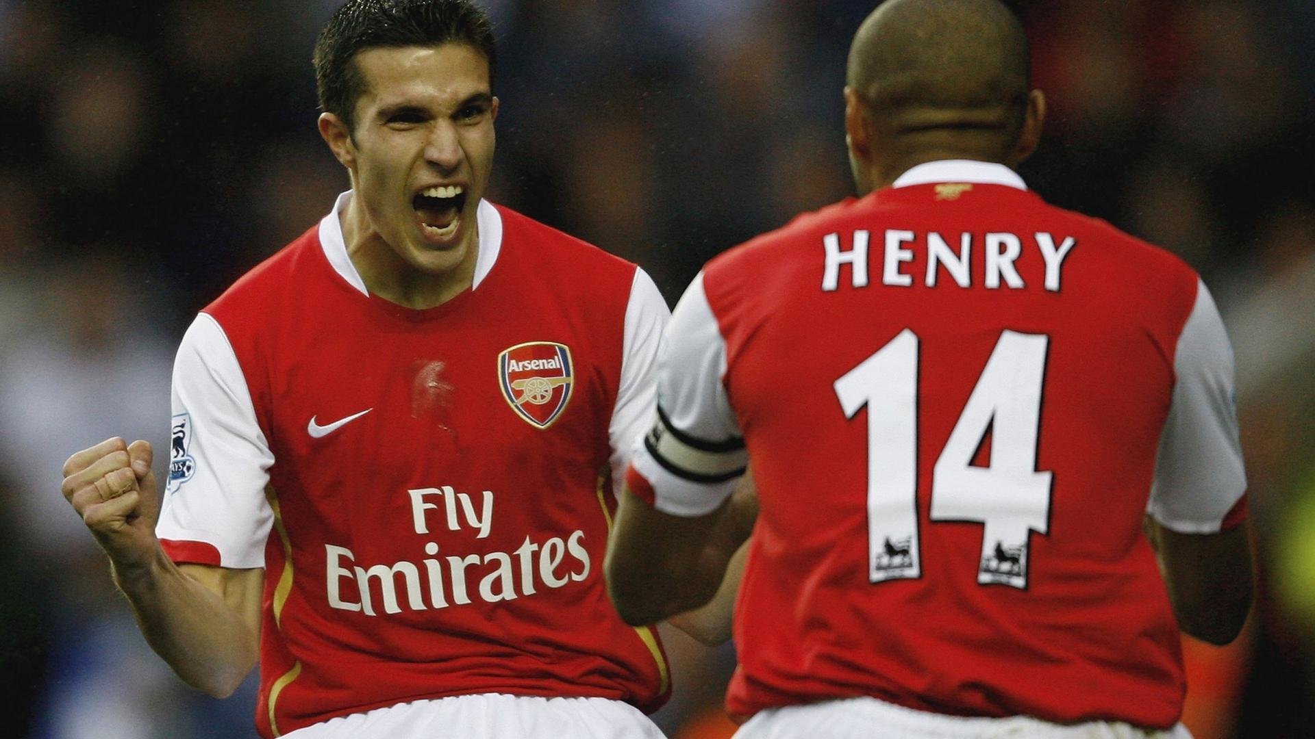 曼城继续发力，福登和哈兰德的组合令人期待，哈登弗里曼